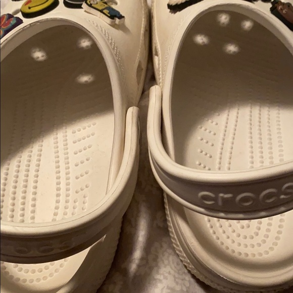 crocs - Picture 2 of 4